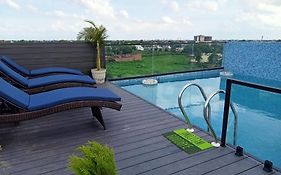 The Taj Pearl Hotel